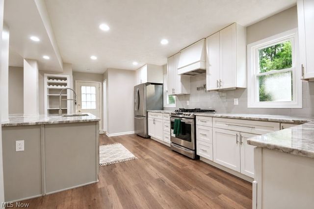 9237 Creekwood Drive, Mentor, OH 44060