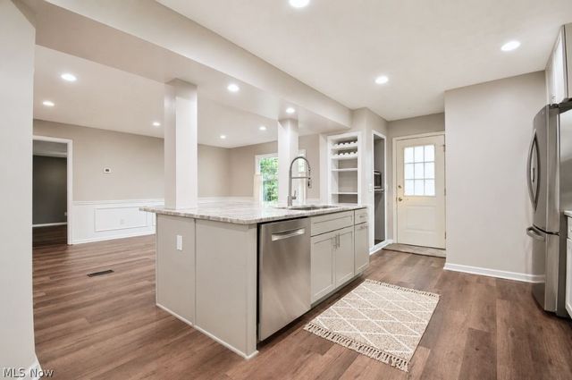 9237 Creekwood Drive, Mentor, OH 44060
