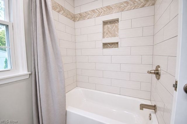 9237 Creekwood Drive, Mentor, OH 44060