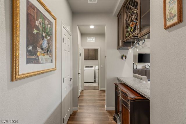 10592 Aphrodite Street, Las Vegas, NV 89183