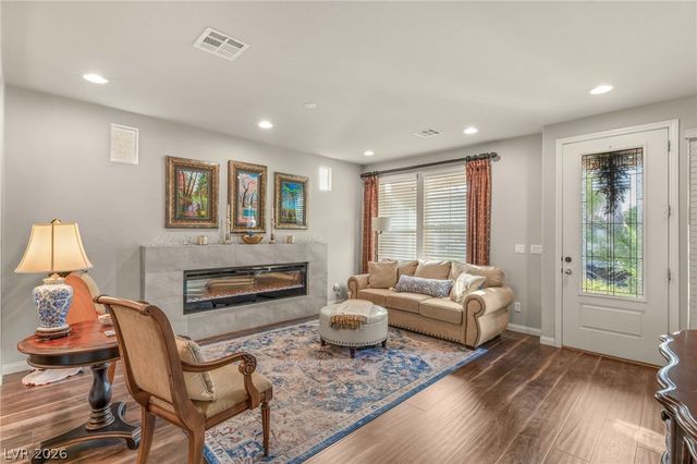 10592 Aphrodite Street, Las Vegas, NV 89183