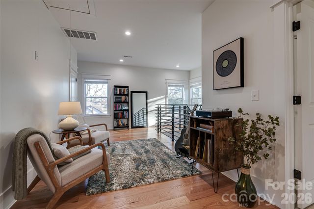 1516 Princess Place, Charlotte, NC 28208