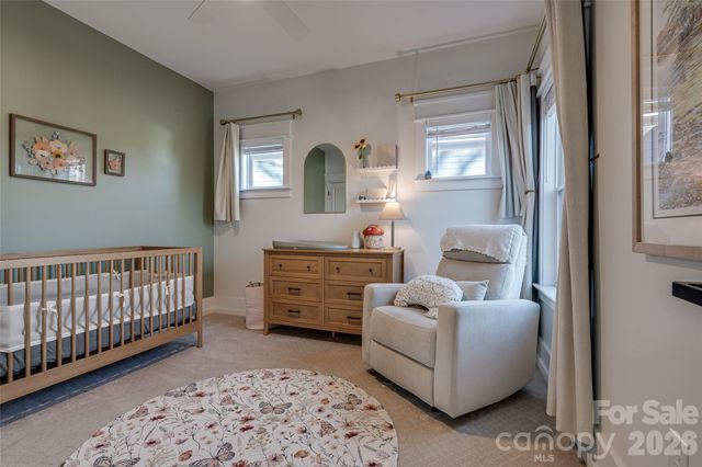 1516 Princess Place, Charlotte, NC 28208