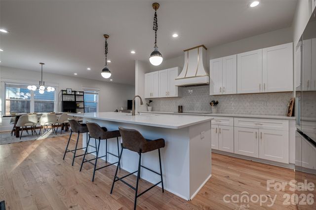 1516 Princess Place, Charlotte, NC 28208