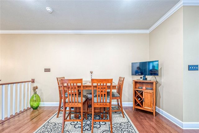 180 Laurel Place Ln, Upper St Clair, PA 15241