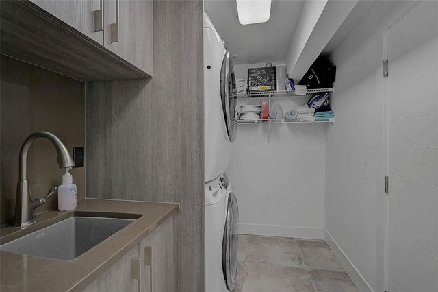 4508 WOODSIDE ROAD, Sarasota, FL 34242