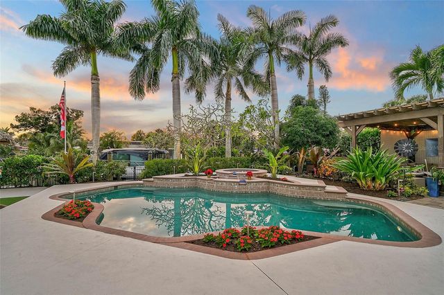 4508 WOODSIDE ROAD, Sarasota, FL 34242