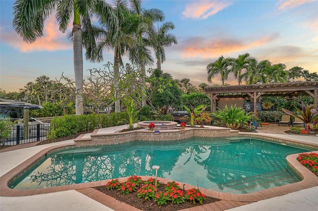 4508 WOODSIDE ROAD, Sarasota, FL 34242