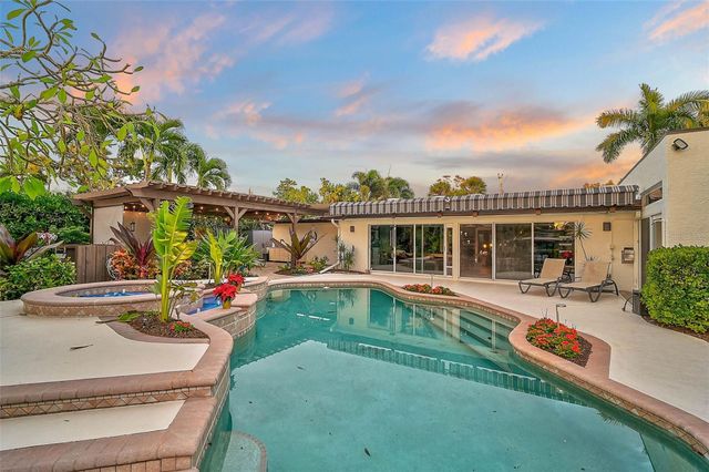 4508 WOODSIDE ROAD, Sarasota, FL 34242