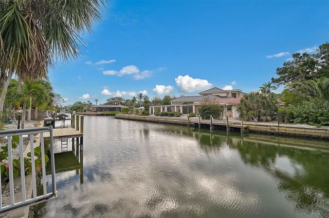 4508 WOODSIDE ROAD, Sarasota, FL 34242