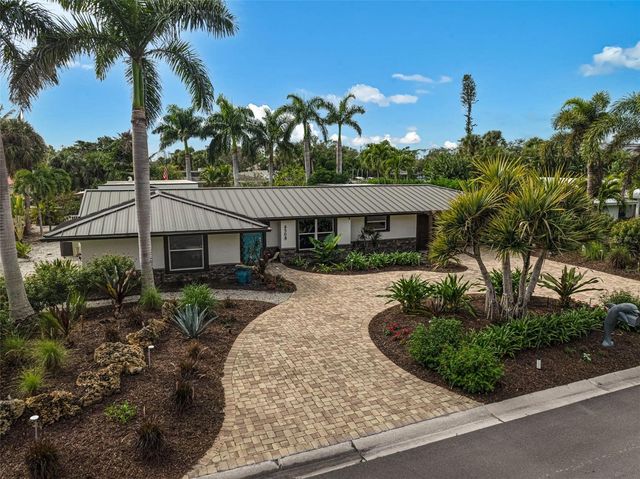 4508 WOODSIDE ROAD, Sarasota, FL 34242