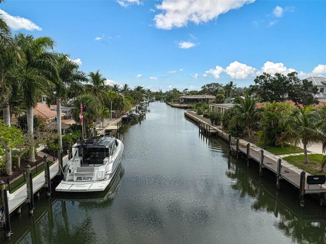 4508 WOODSIDE ROAD, Sarasota, FL 34242