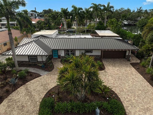 4508 WOODSIDE ROAD, Sarasota, FL 34242