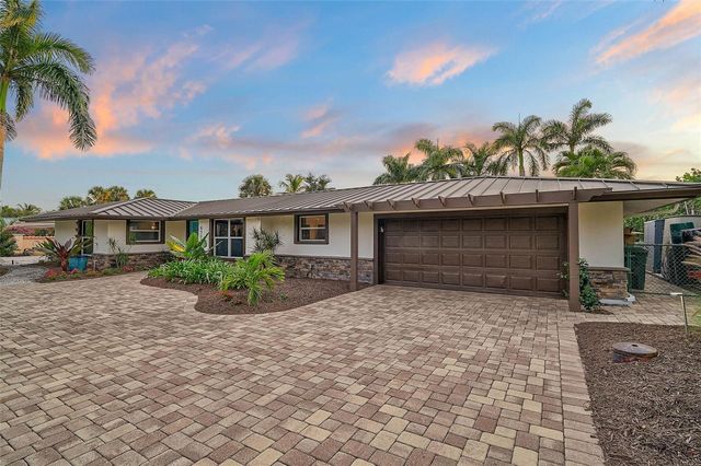 4508 WOODSIDE ROAD, Sarasota, FL 34242