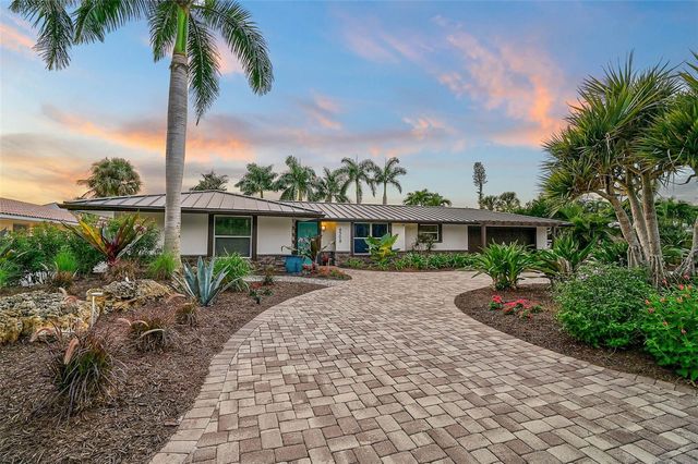 4508 WOODSIDE ROAD, Sarasota, FL 34242