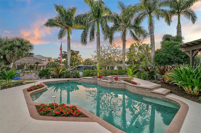 4508 WOODSIDE ROAD, Sarasota, FL 34242