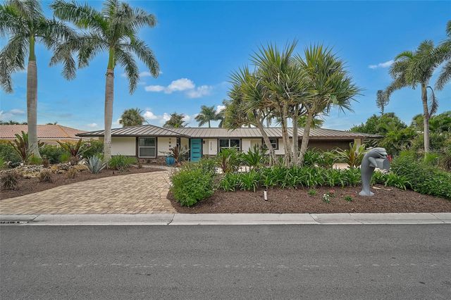 4508 WOODSIDE ROAD, Sarasota, FL 34242