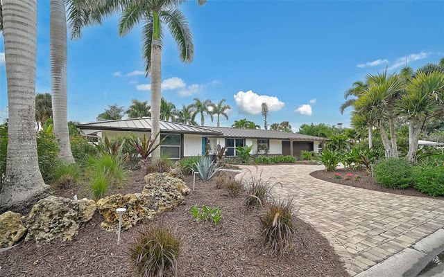4508 WOODSIDE ROAD, Sarasota, FL 34242