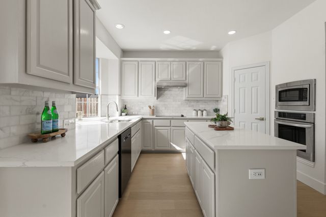 2724 Edgebrook Court, Keller, TX 76248