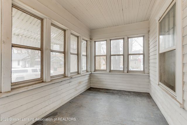 619 Shepard Street, Lansing, MI 48912