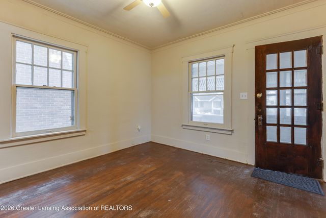 619 Shepard Street, Lansing, MI 48912
