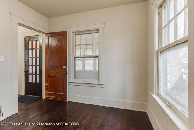 619 Shepard Street, Lansing, MI 48912