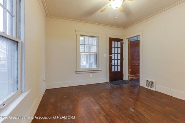 619 Shepard Street, Lansing, MI 48912