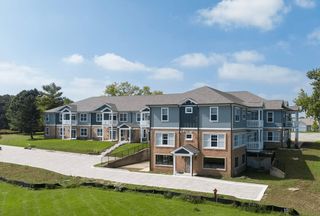 401 Haber Road 210, Cary, IL 60013