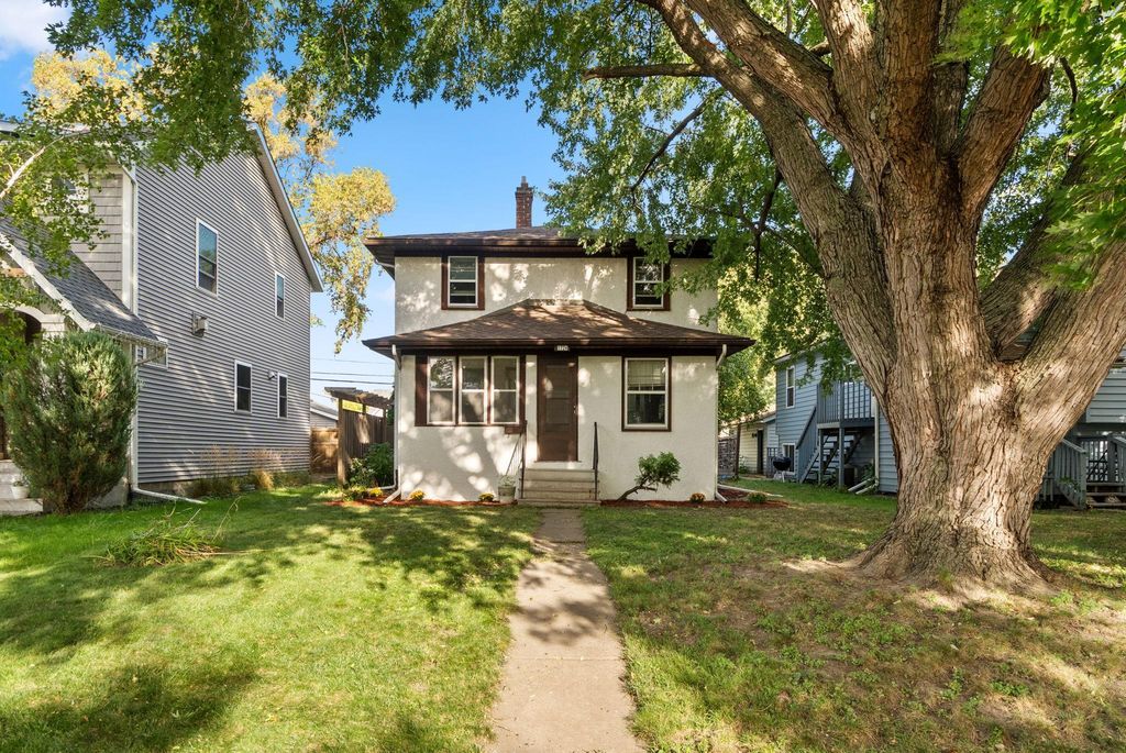 1724 Malvern Street, Lauderdale, MN 55113 — photo 2
