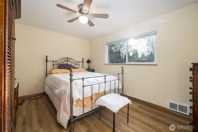 2012 E Belair Drive, Mount Vernon, WA 98273