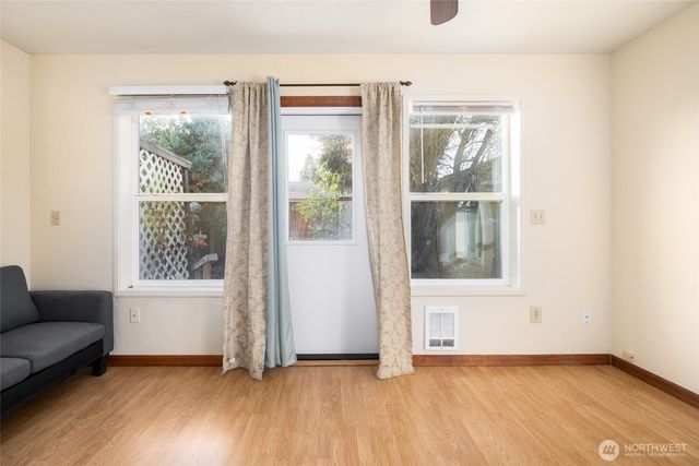 2012 E Belair Drive, Mount Vernon, WA 98273