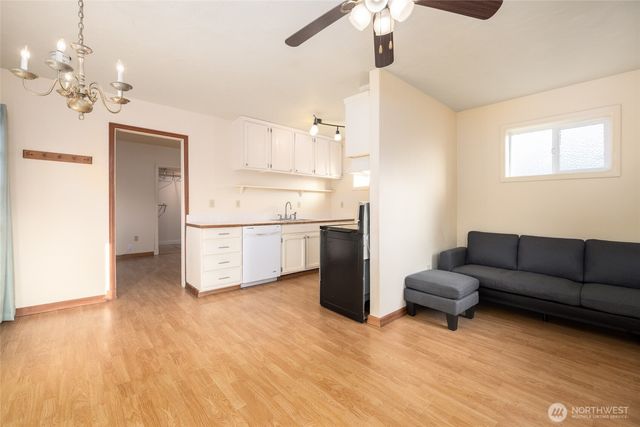 2012 E Belair Drive, Mount Vernon, WA 98273