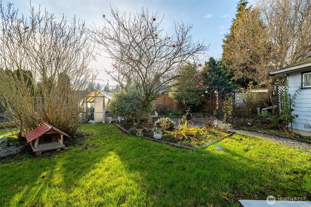 2012 E Belair Drive, Mount Vernon, WA 98273