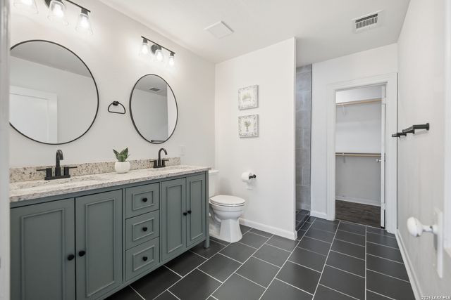 208 Frost, San Antonio, TX 78201