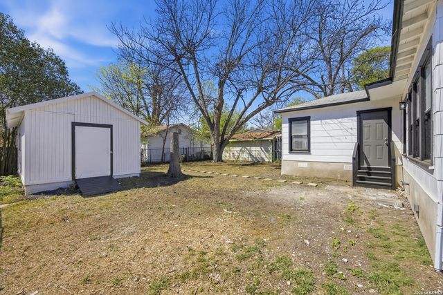 208 Frost, San Antonio, TX 78201