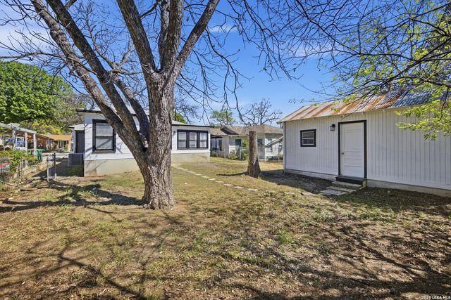 208 Frost, San Antonio, TX 78201