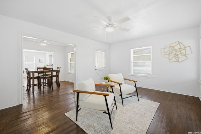 208 Frost, San Antonio, TX 78201