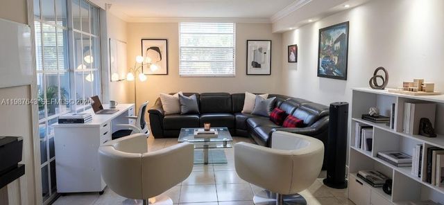 5055 NW 7th St 206, Miami, FL 33126