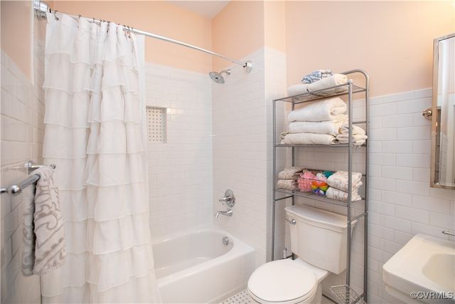 908 High St, Farmville, VA 23901