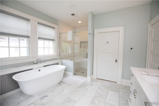 908 High St, Farmville, VA 23901