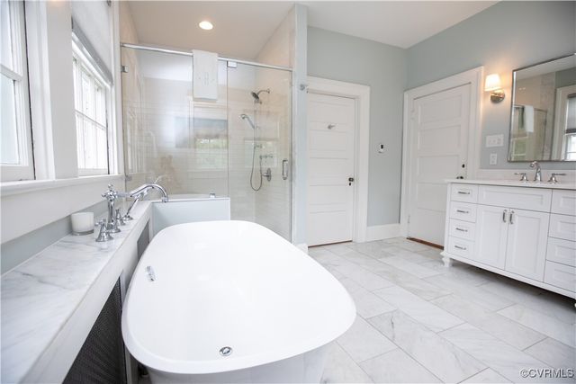 908 High St, Farmville, VA 23901