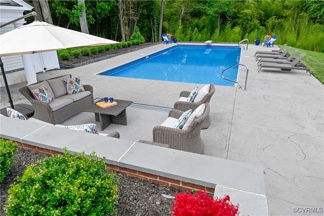 908 High St, Farmville, VA 23901