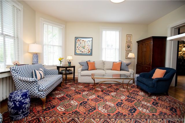 908 High St, Farmville, VA 23901