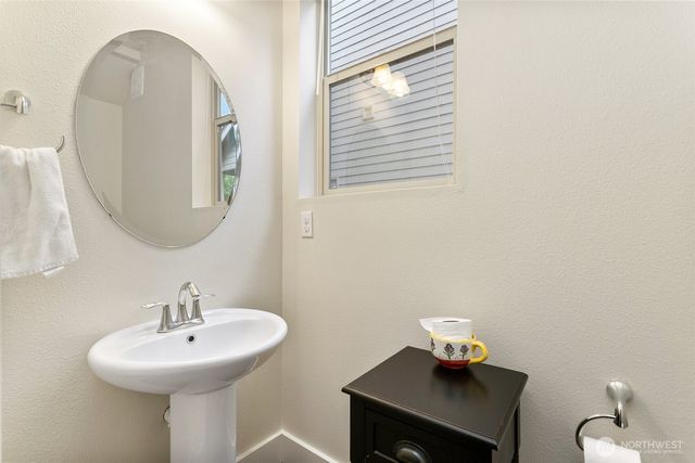 3218 15th Way SE, Olympia, WA 98501