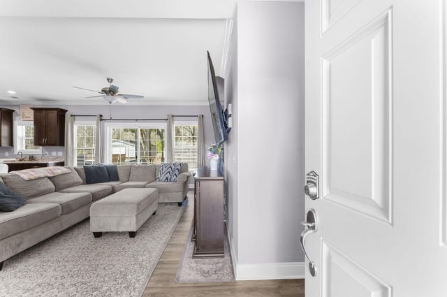 130 Hidden Hills Road, Cross, SC 29436