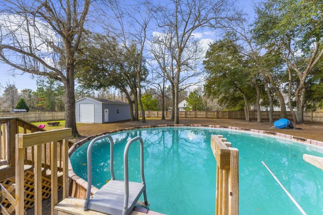 130 Hidden Hills Road, Cross, SC 29436