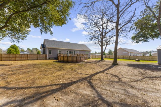 130 Hidden Hills Road, Cross, SC 29436