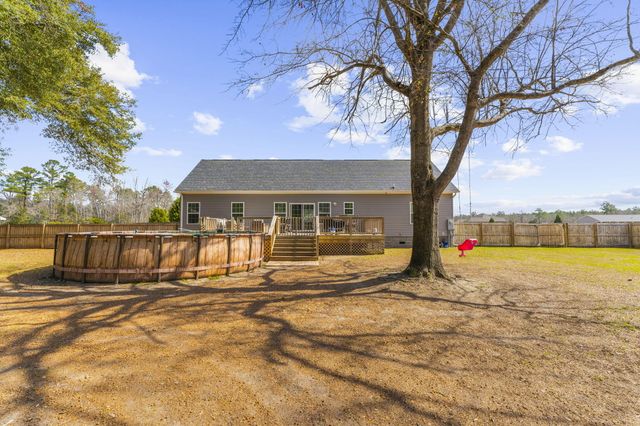 130 Hidden Hills Road, Cross, SC 29436