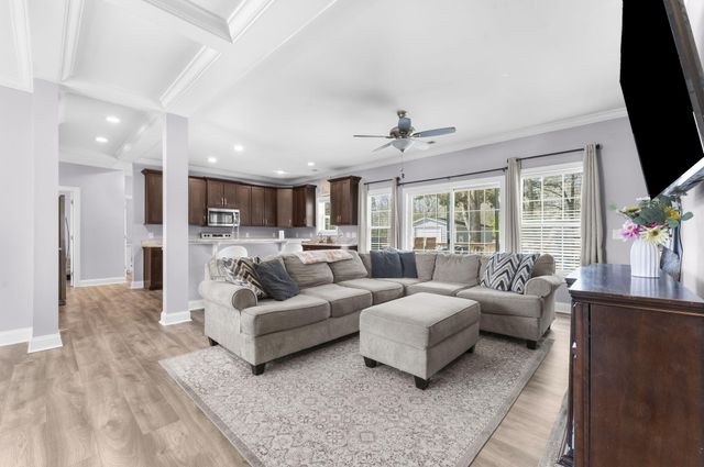 130 Hidden Hills Road, Cross, SC 29436