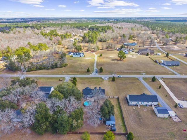 130 Hidden Hills Road, Cross, SC 29436